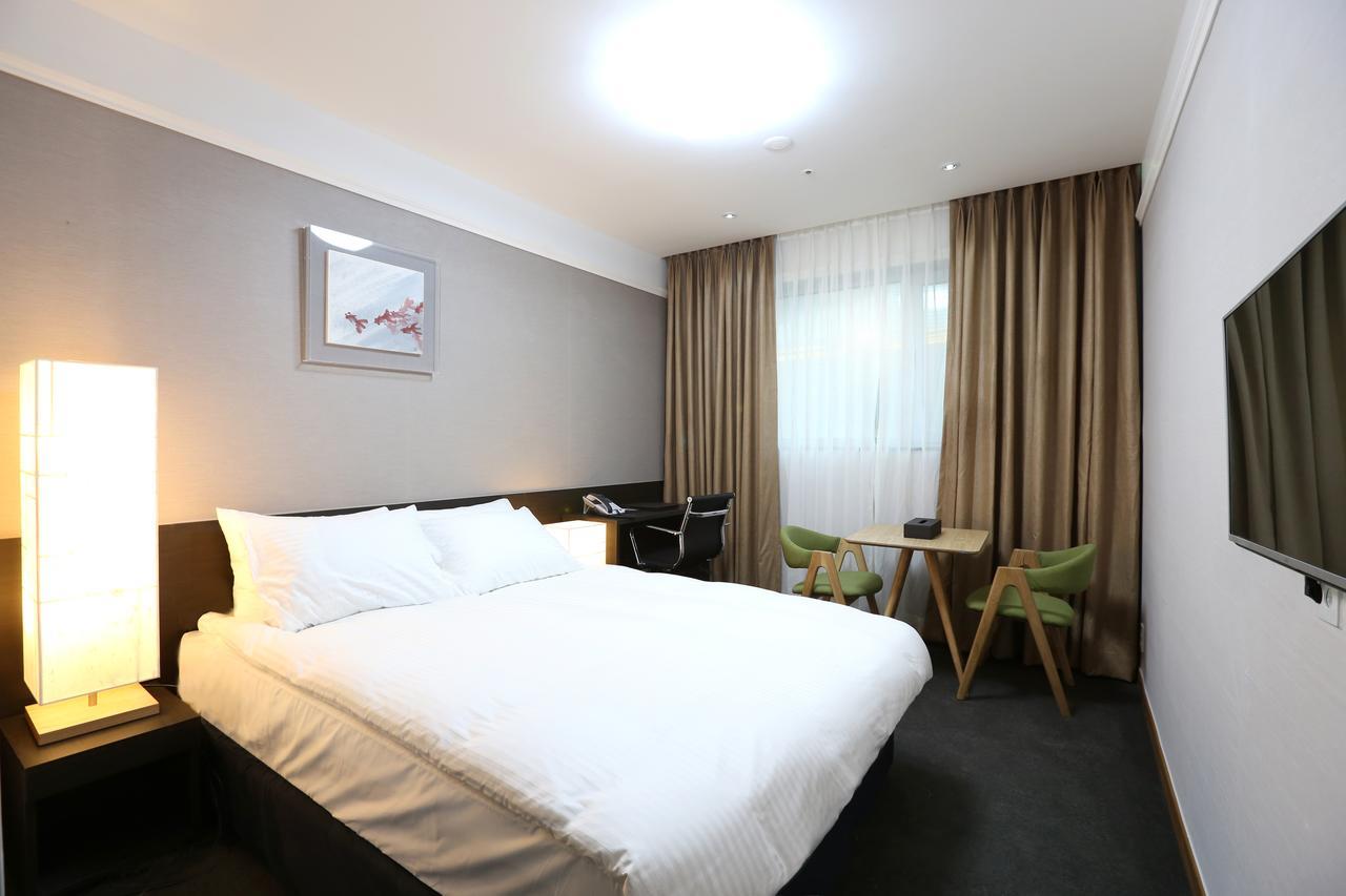 Benikea Premier Hotel Dongdaemun Seoul Exterior photo